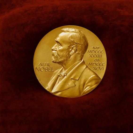 Michel Devoret, graduate of Télécom Paris (1975), co-winner of the Nobel Prize in Physics